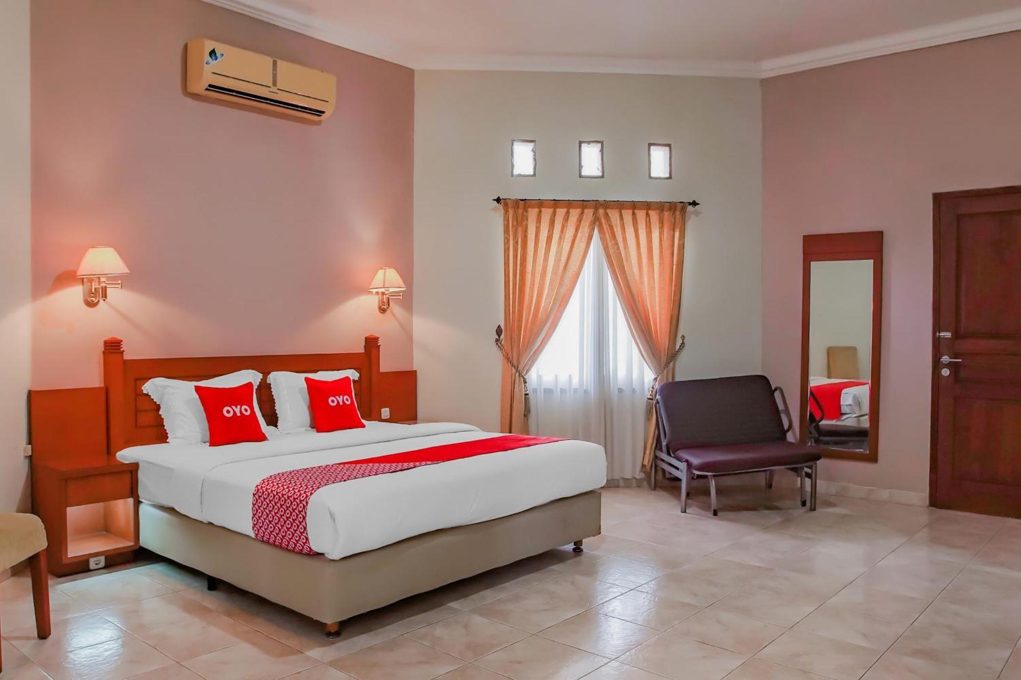 Collection O 89999 Bumi Kedaton Hotel 3*